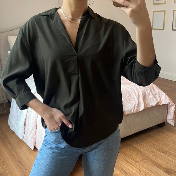 Zara Tops - Zara long sleeve blouse size medium